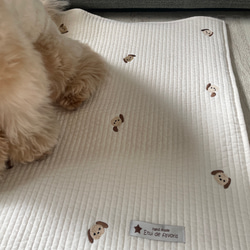 ヌビキルティングカフェマット♡ワンコ刺繍　全2色 5枚目の画像