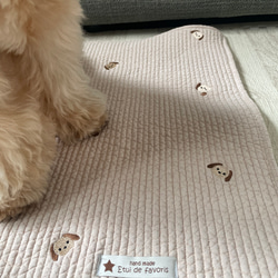 ヌビキルティングカフェマット♡ワンコ刺繍　全2色 6枚目の画像