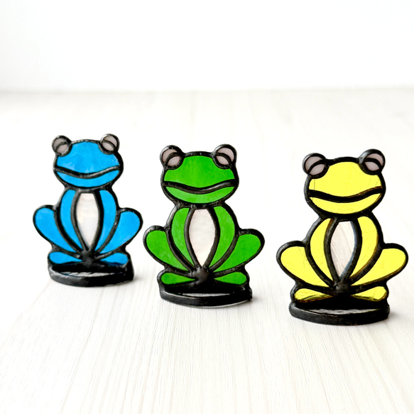 2個セット　ステンドグラス　カエル　オブジェ　手作り　無事帰る　置物　置き物 ほほえみカエル mini 小さなステンドグラスの置物 その他インテリア