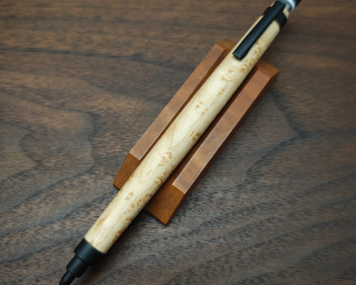 22df70bb467a954eef14de51561225