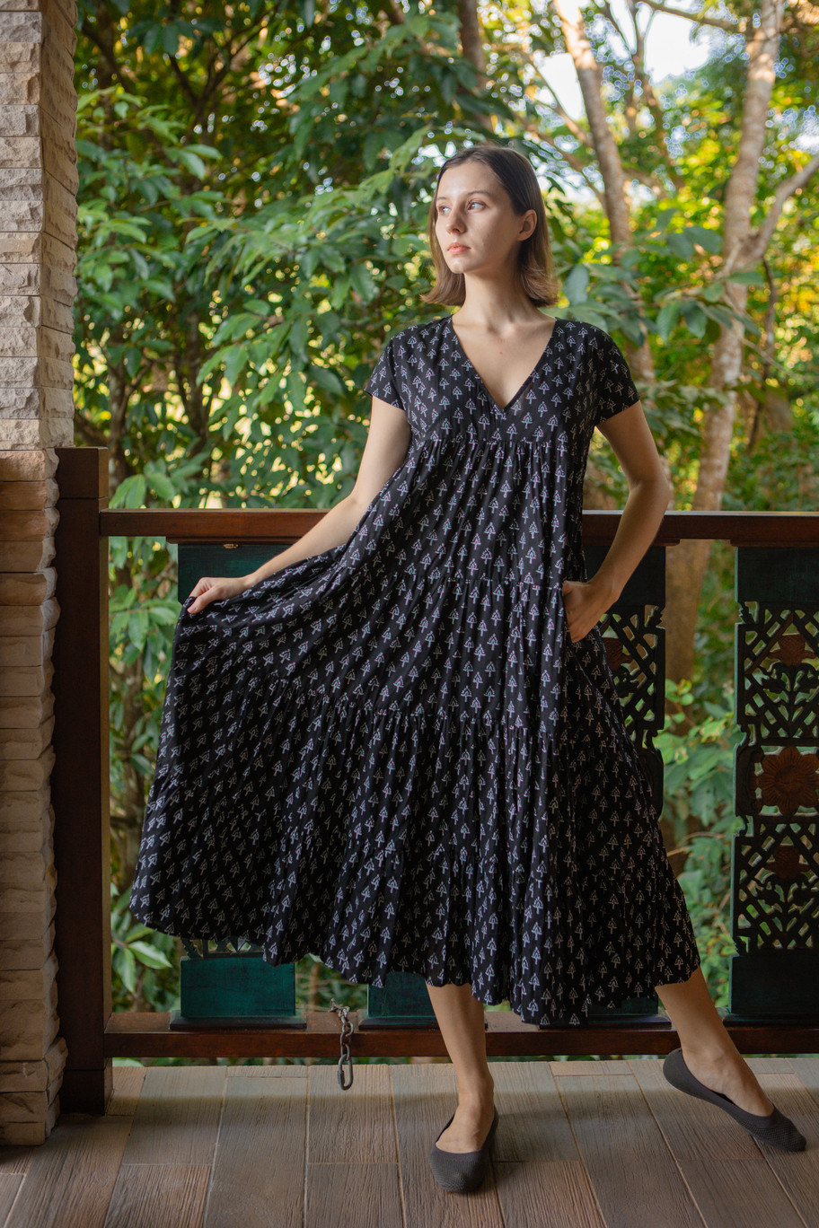 Vネックティアードワンピース/ファインコットン