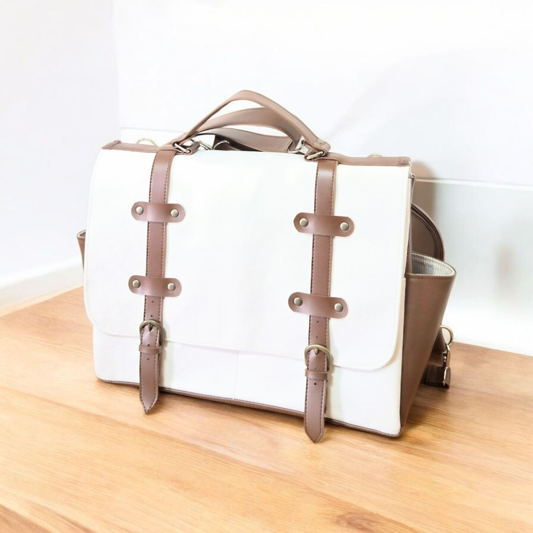 4way8号白の帆布と焦げ茶の合皮のトランク風四角いリュック＋バック(横型）（大）（受注製作）