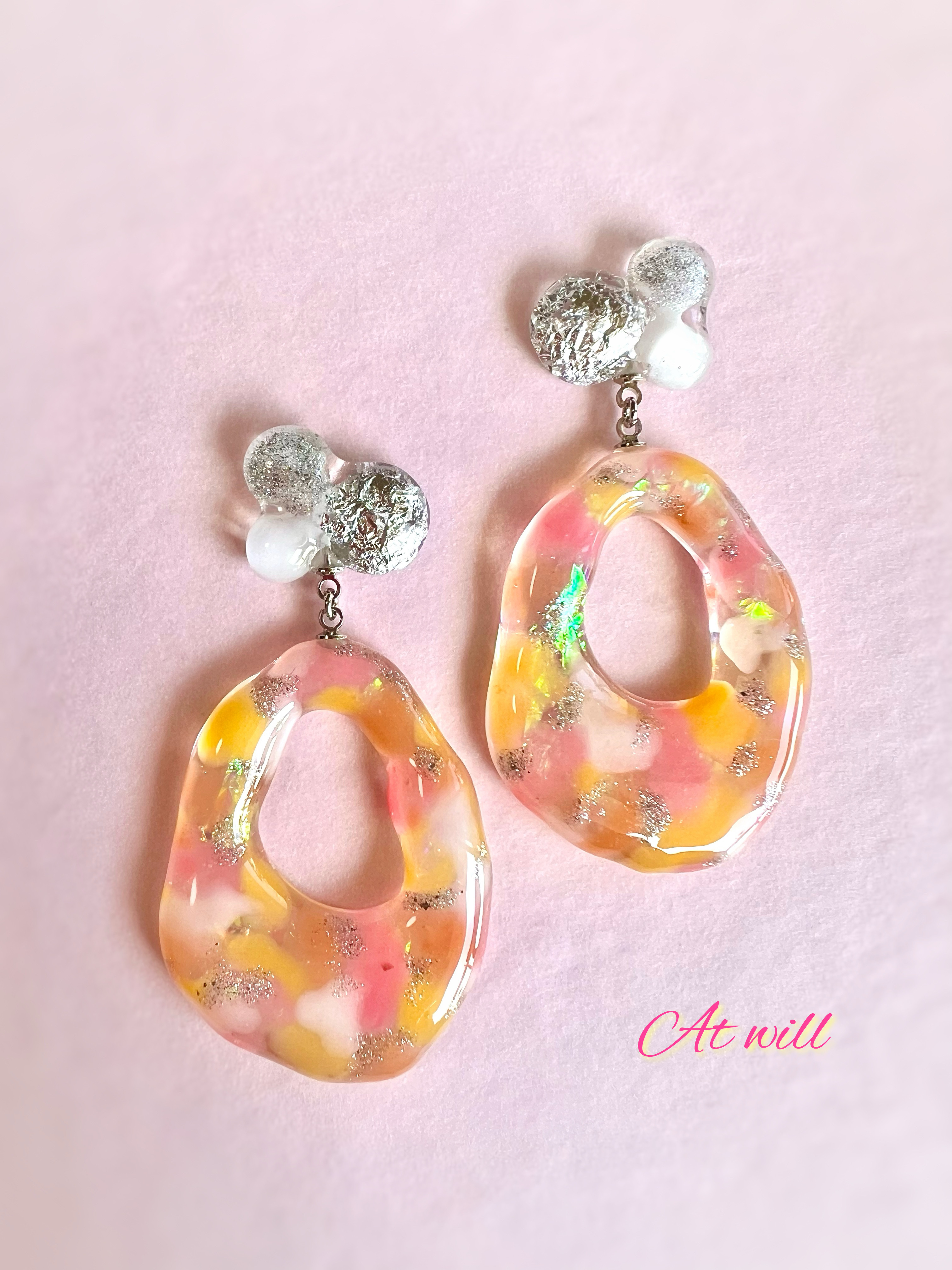 大振り！可愛い春色キャンディーピアス/金属アレルギー対応FDAピアス