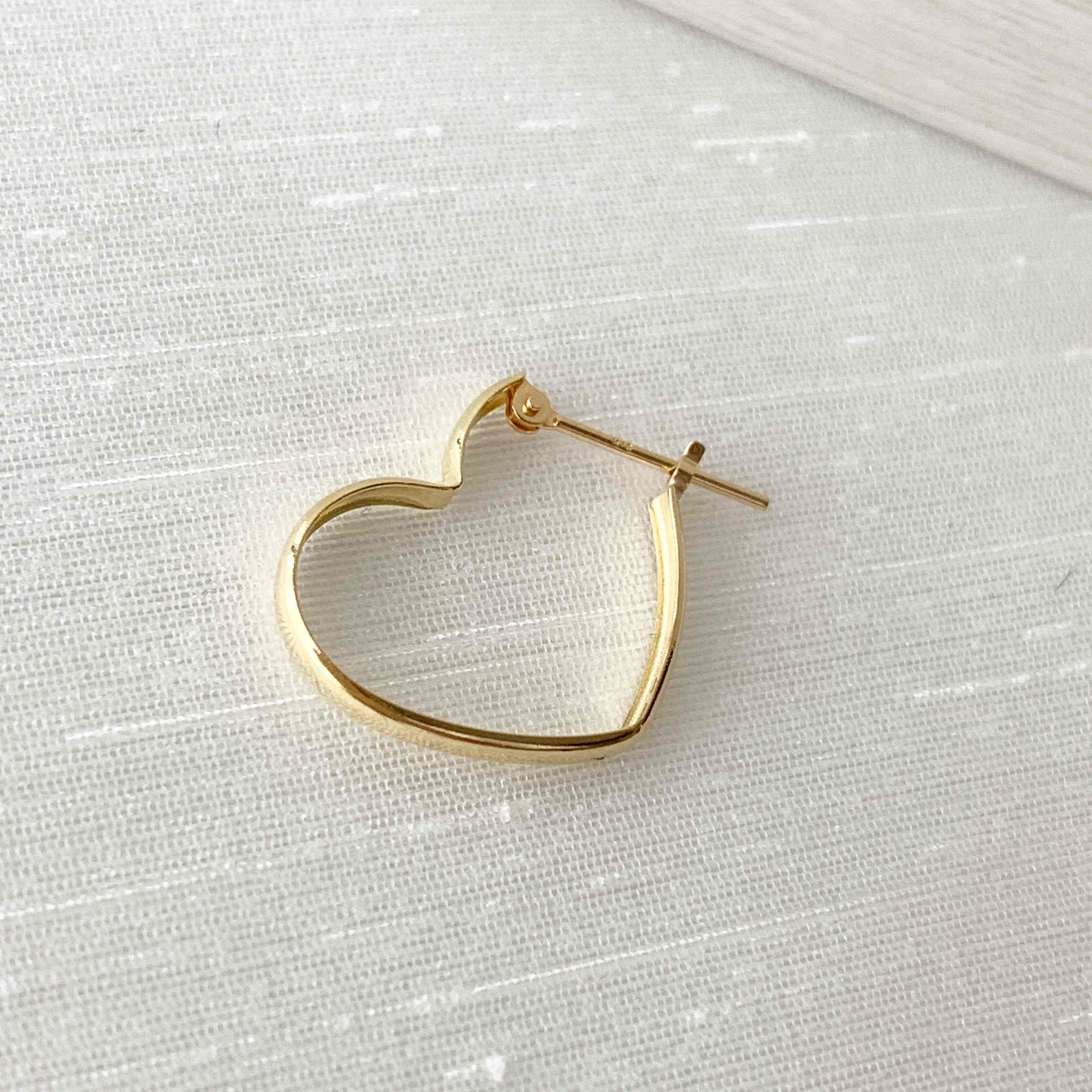 18金【2×12mm ハート♡フープピアス 】イエローゴールド K18刻印入