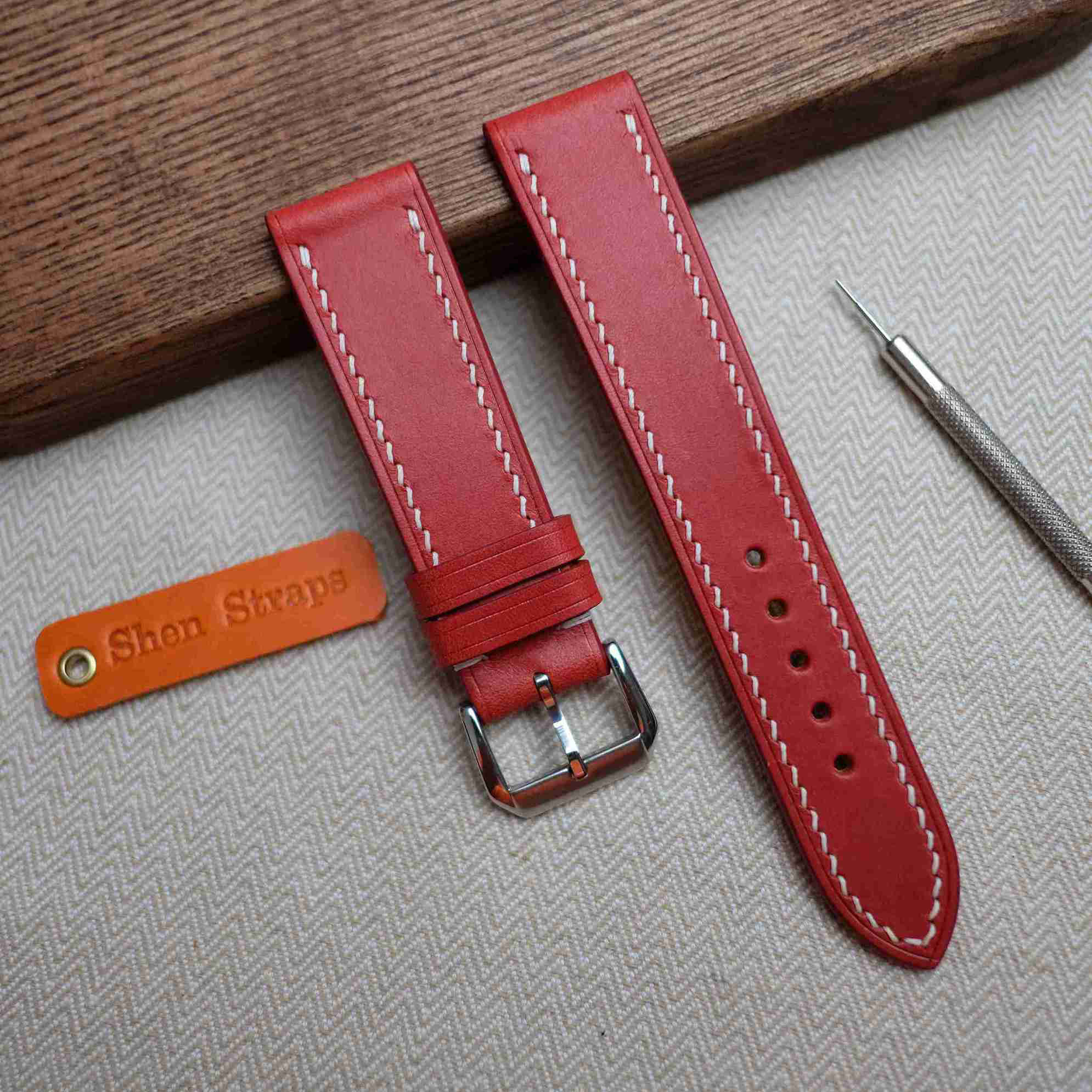 レッド ブッテロ スリム ウォッチ ストラップ 24 mm、22 mm、21 mm、20 mm、19 mm、18 mm