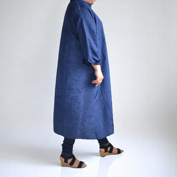 着物リメイクワンピース 紬麻の葉柄 81 着物リメイク 2種の大島紬