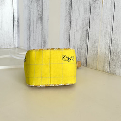 creema限定　ミナペルホネンのcyoucyo、刺繍の蝶、携帯ポーチ、１点もの 4枚目の画像