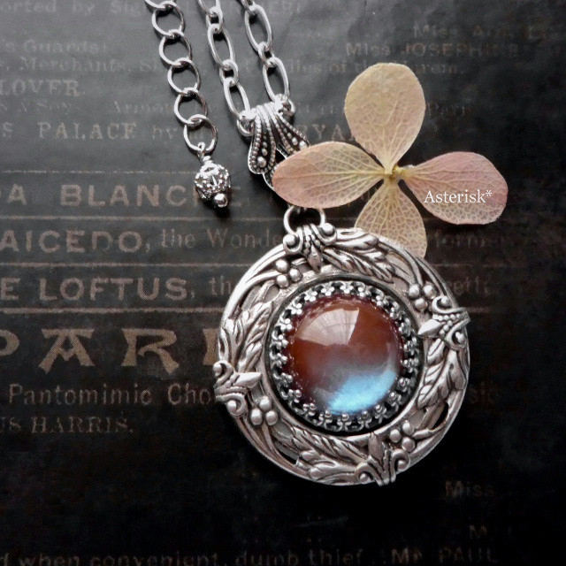 ヴィンテージ サフィレット サフィリーン 植物模様 フィリグリー ペンダント AS