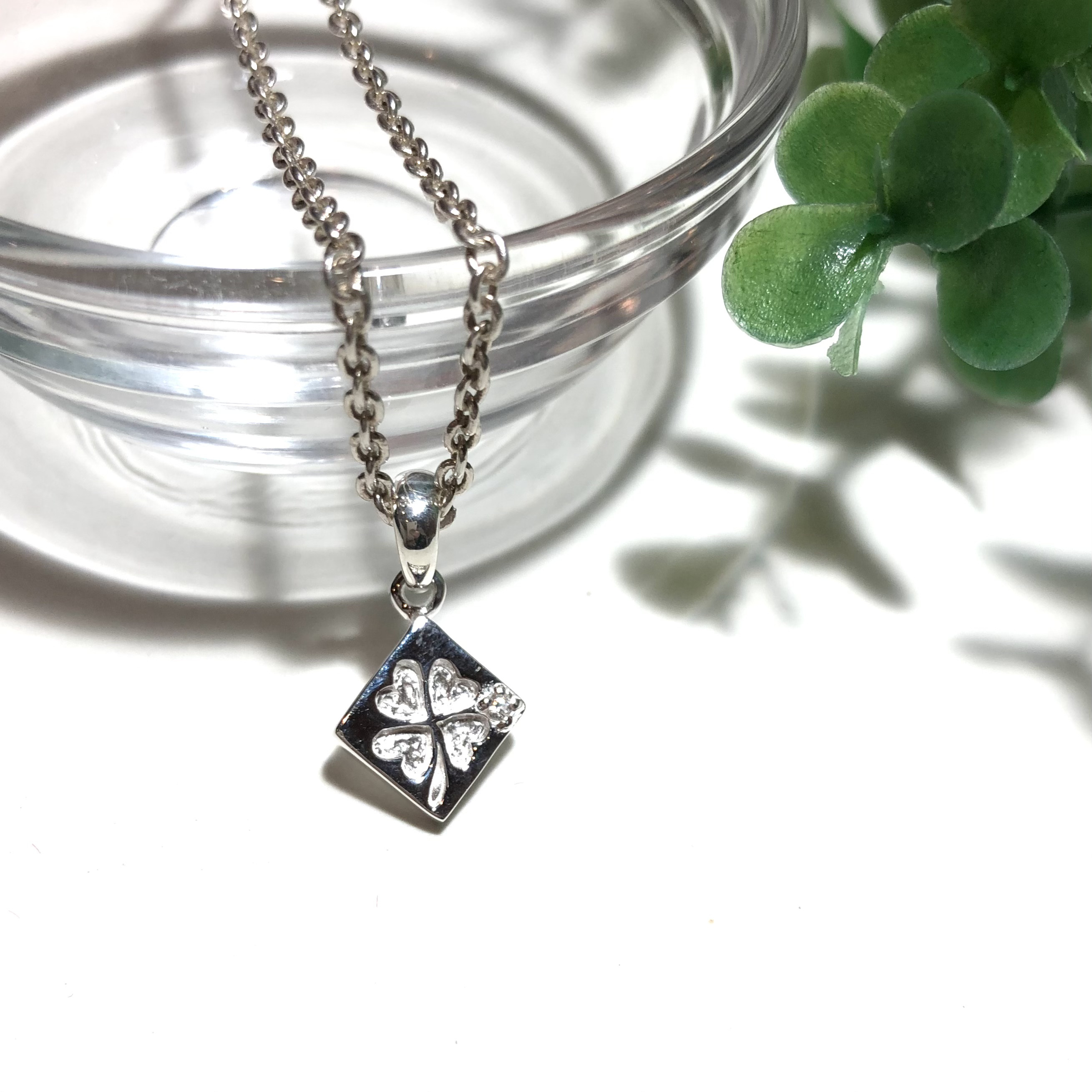 在庫限り！純銀製＊クローバー スクエアミニペンダント