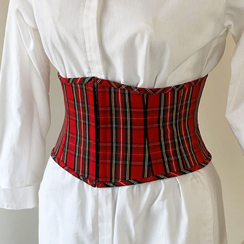 コルセット ショート丈・チェック柄 赤 Mサイズ × レースつけ衿 その他