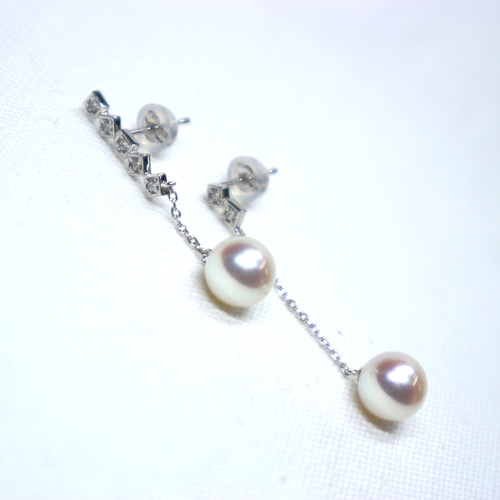 K18WGアコヤ真珠ピアス⑧（6.5mm珠) ピアス（スタッド・一粒） 大山