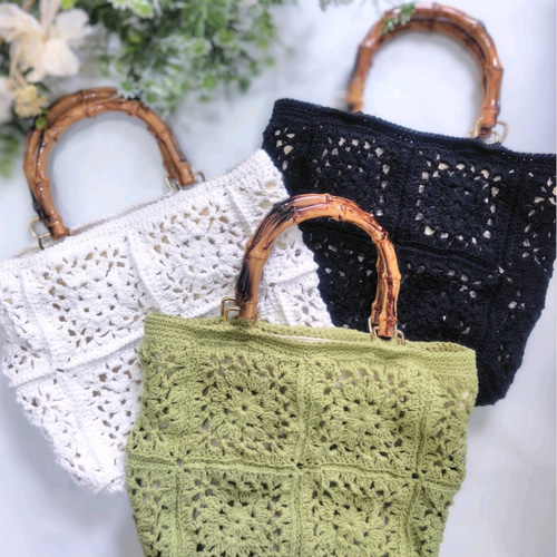 EMIM Bloom｜花咲くモチーフ編みミニトート バンブーハンドル風