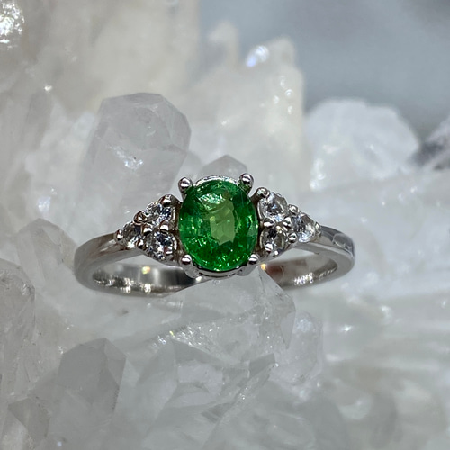 ☆SO☆ツァボライト（グリーンガーネット 0.81ct）のリング 指輪