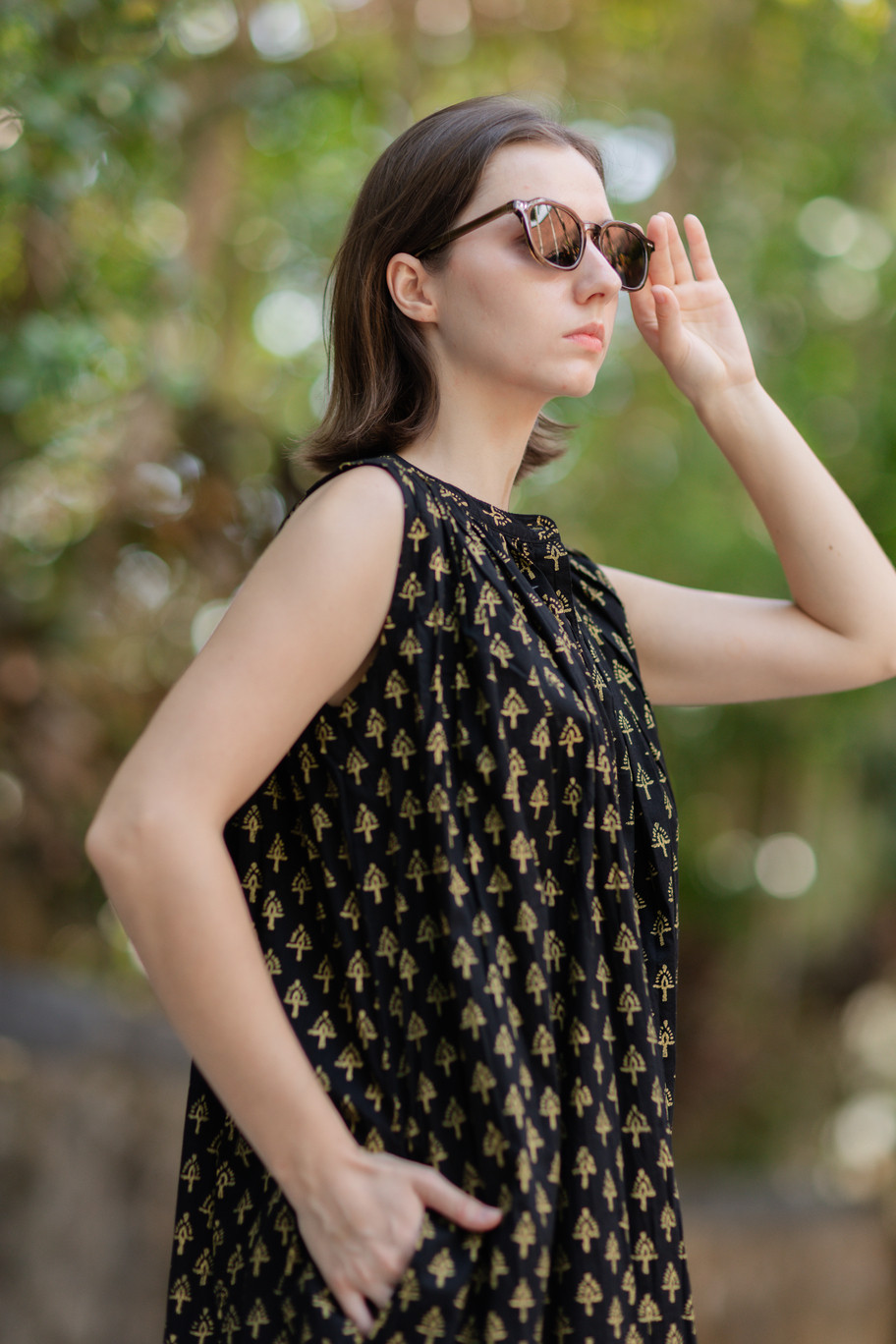 <ボイルコットン/ハンドブロックプリント>ギャザーボタンワンピース