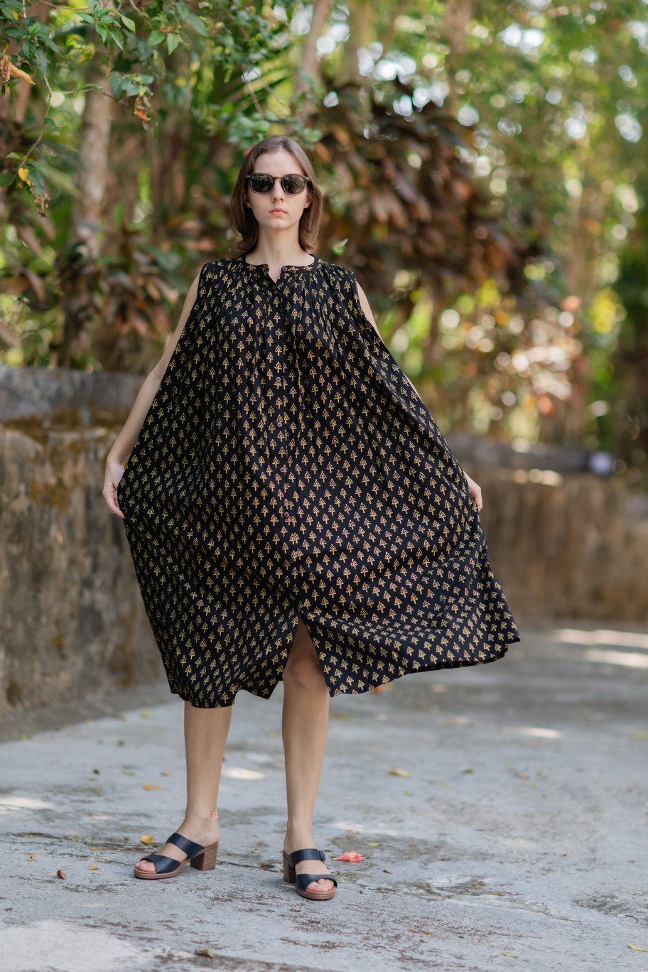 <ボイルコットン/ハンドブロックプリント>ギャザーボタンワンピース