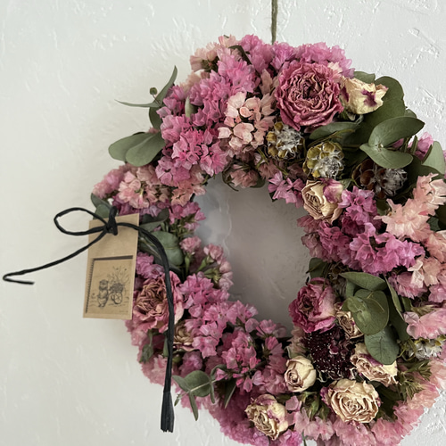 ユーカリとスターチスのリース ナチュラルピンク