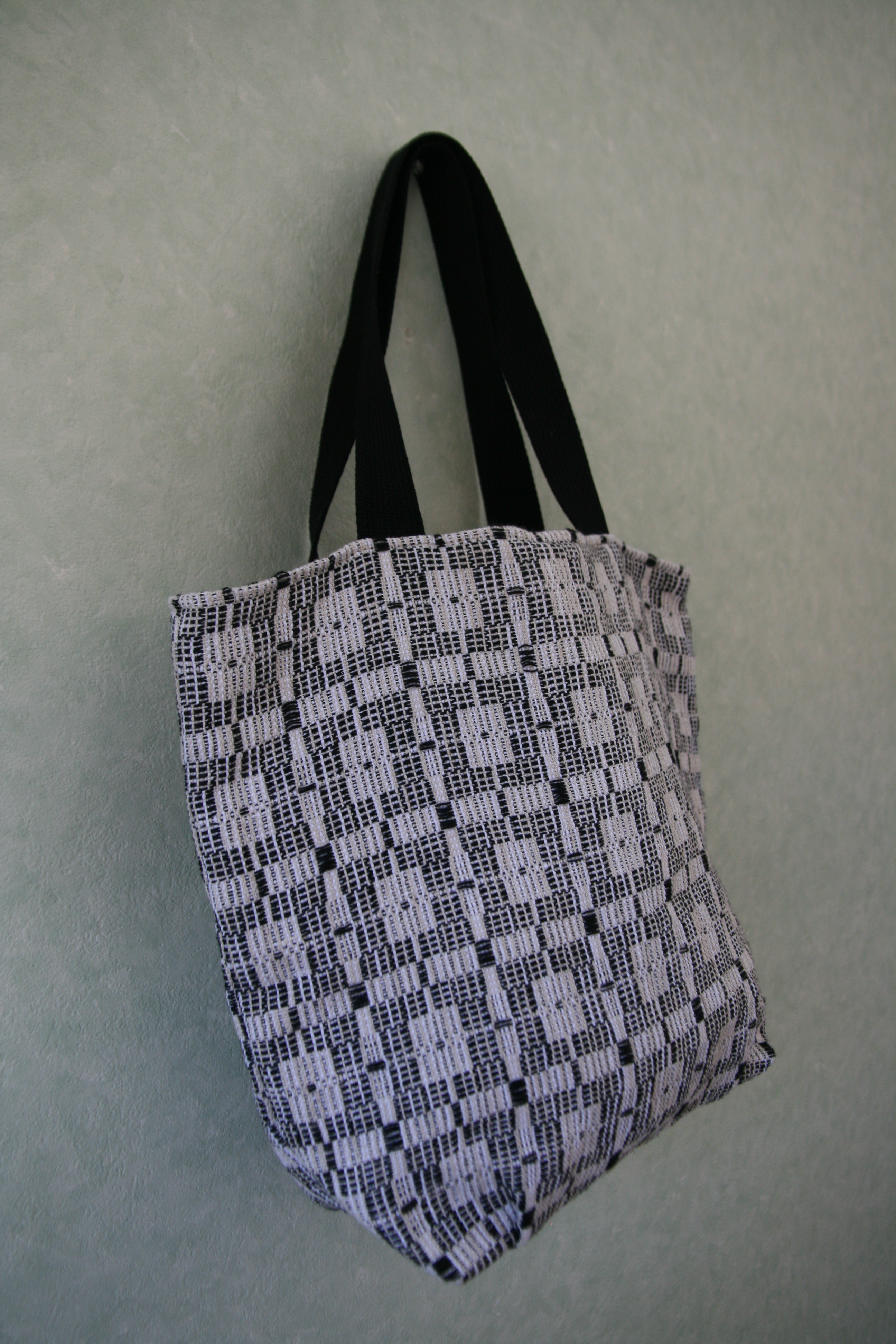 洗える!北欧手織りトートバッグ(黒)(やわらか) 洗える!北欧手織りトートバッグ(黒)(やわらか)