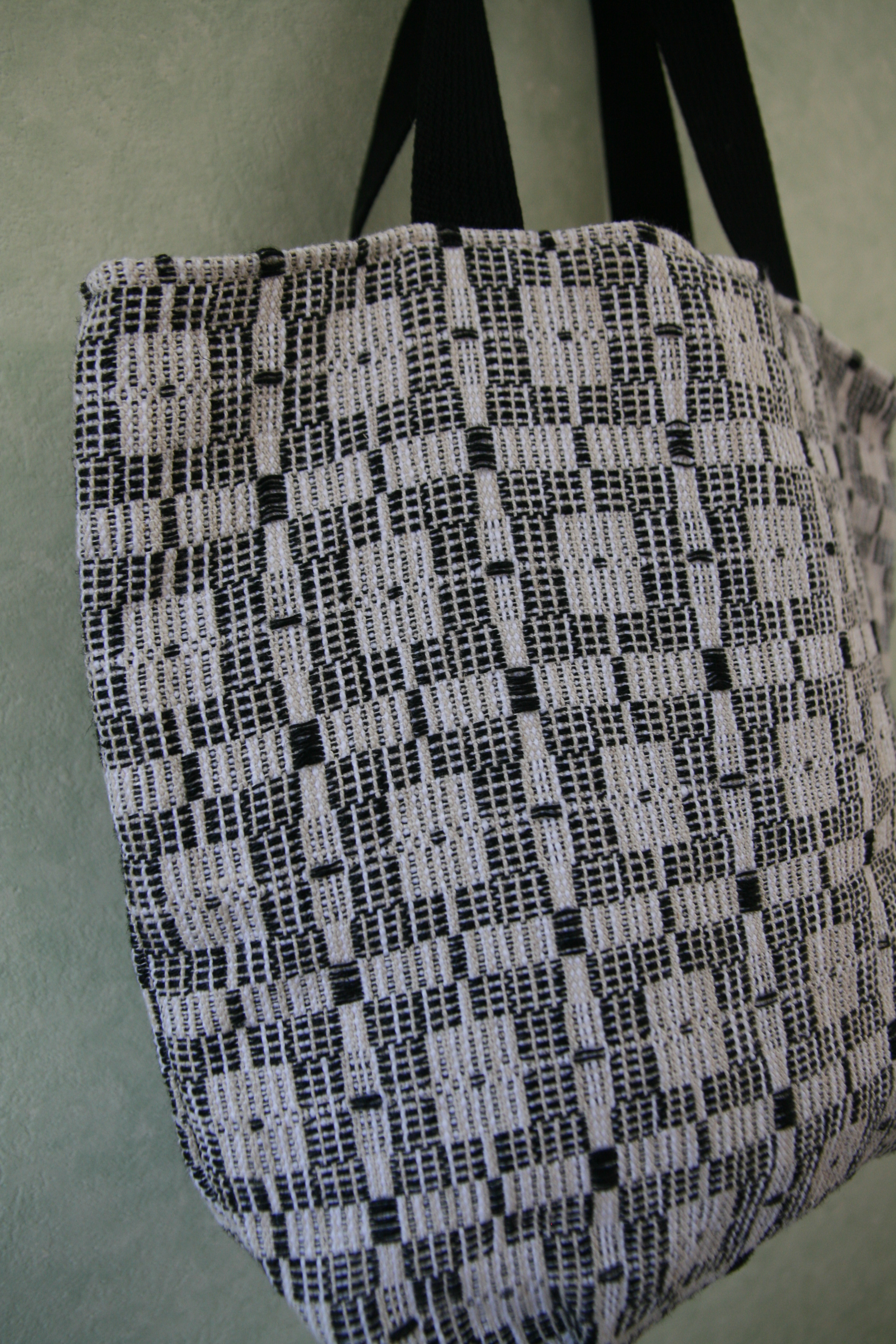 洗える!北欧手織りトートバッグ(黒)(やわらか) 洗える!北欧手織りトートバッグ(黒)(やわらか)