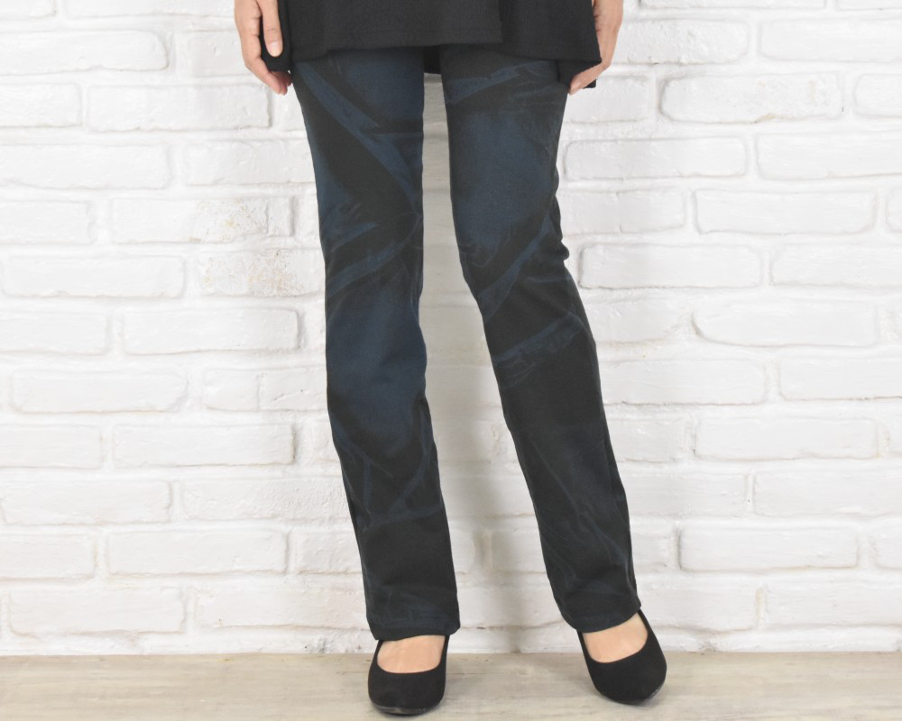 驚きの穿き心地！レアな手染めストレートストレッチロングパンツ　＜ウォッシュネイビー＞　大きいサイズあり