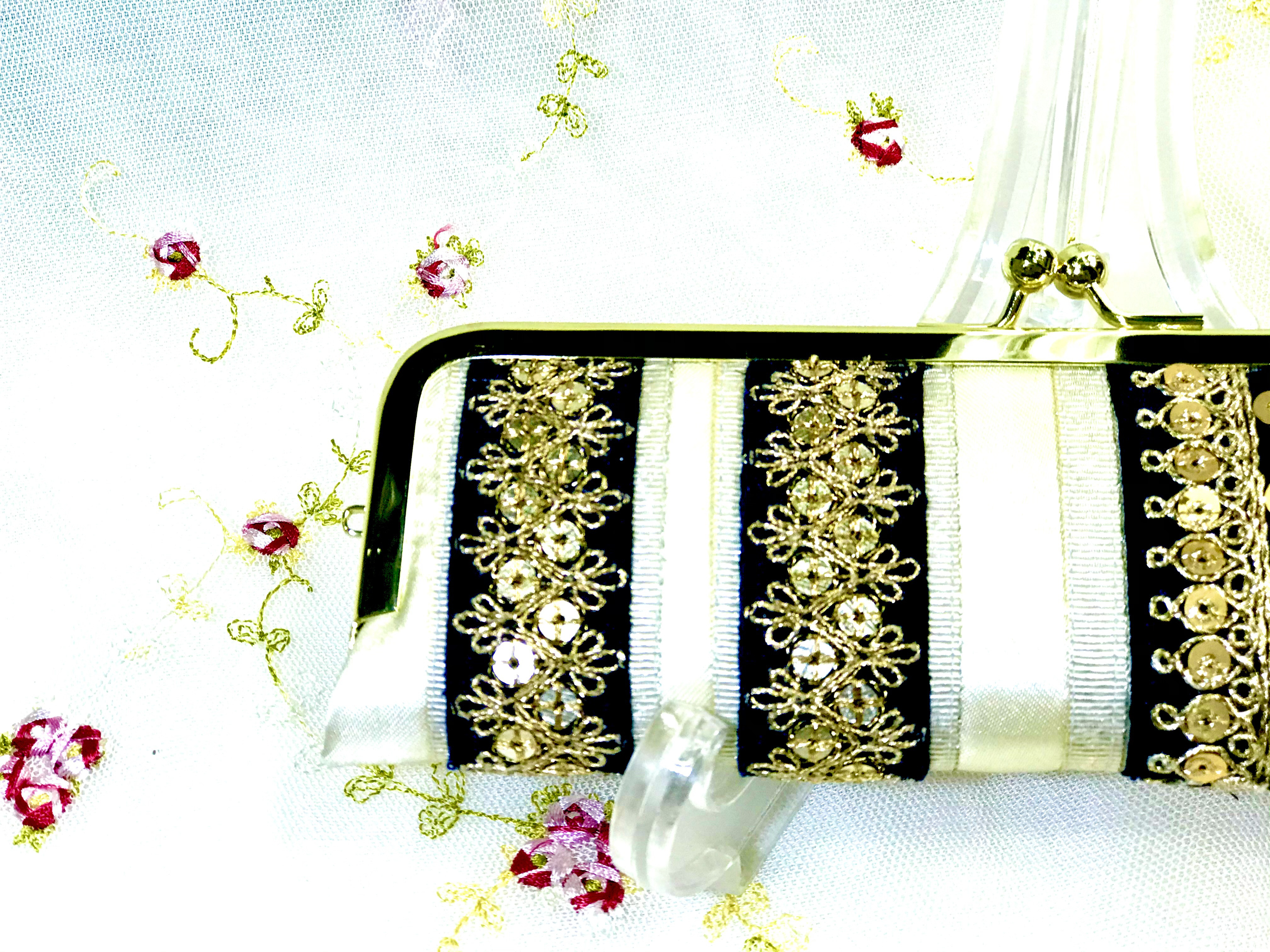 Crushシリーズ64 大人女子の仕分けの出来るコインケース