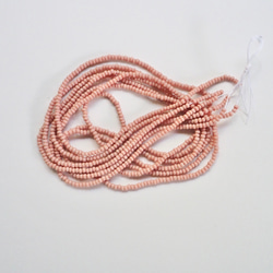 チェコ シードビーズ(11/0) マットダスティローズ #PE05-M.DR / オートクチュール刺繍 糸通し 3枚目の画像