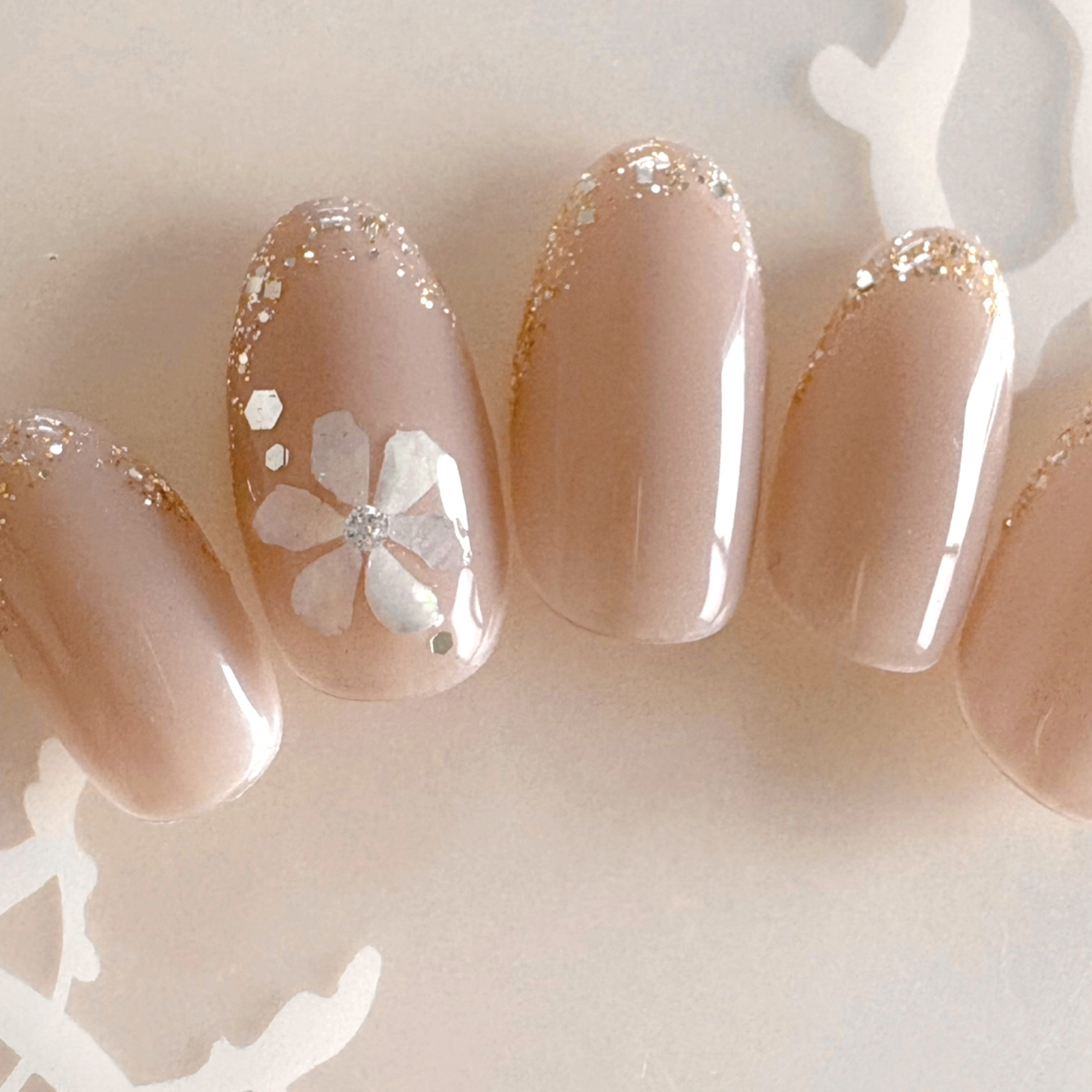 【ダイヤモンドが選べる】【サイズ/カラー選べる】ラメフレンチ  フォトウェディング　ブライダルネイル　D112