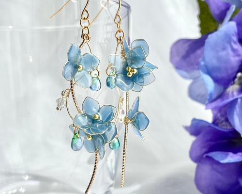 温度で色が変わる雨滴る紫陽花イヤリング/ピアス ٭❀* 揺れる 透明感