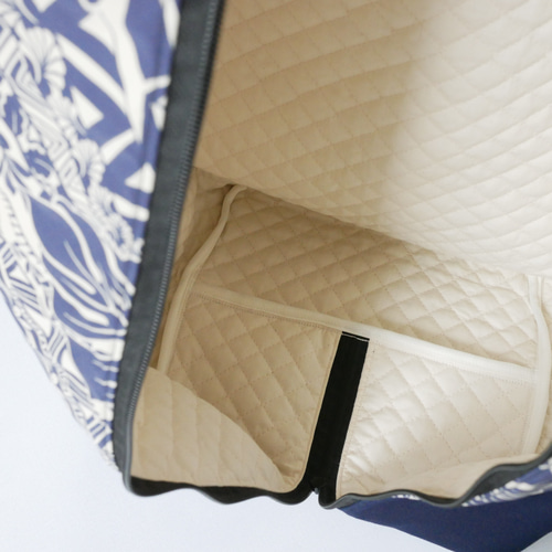 イプヘケケース リュックタイプ ネイビー×アイボリー フラダンス