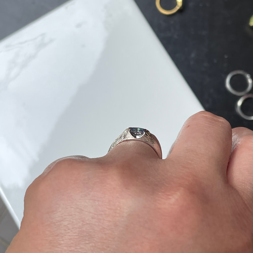 ミスティックトパーズ オーバルカット 7×5 印台 シルバーSV925リング