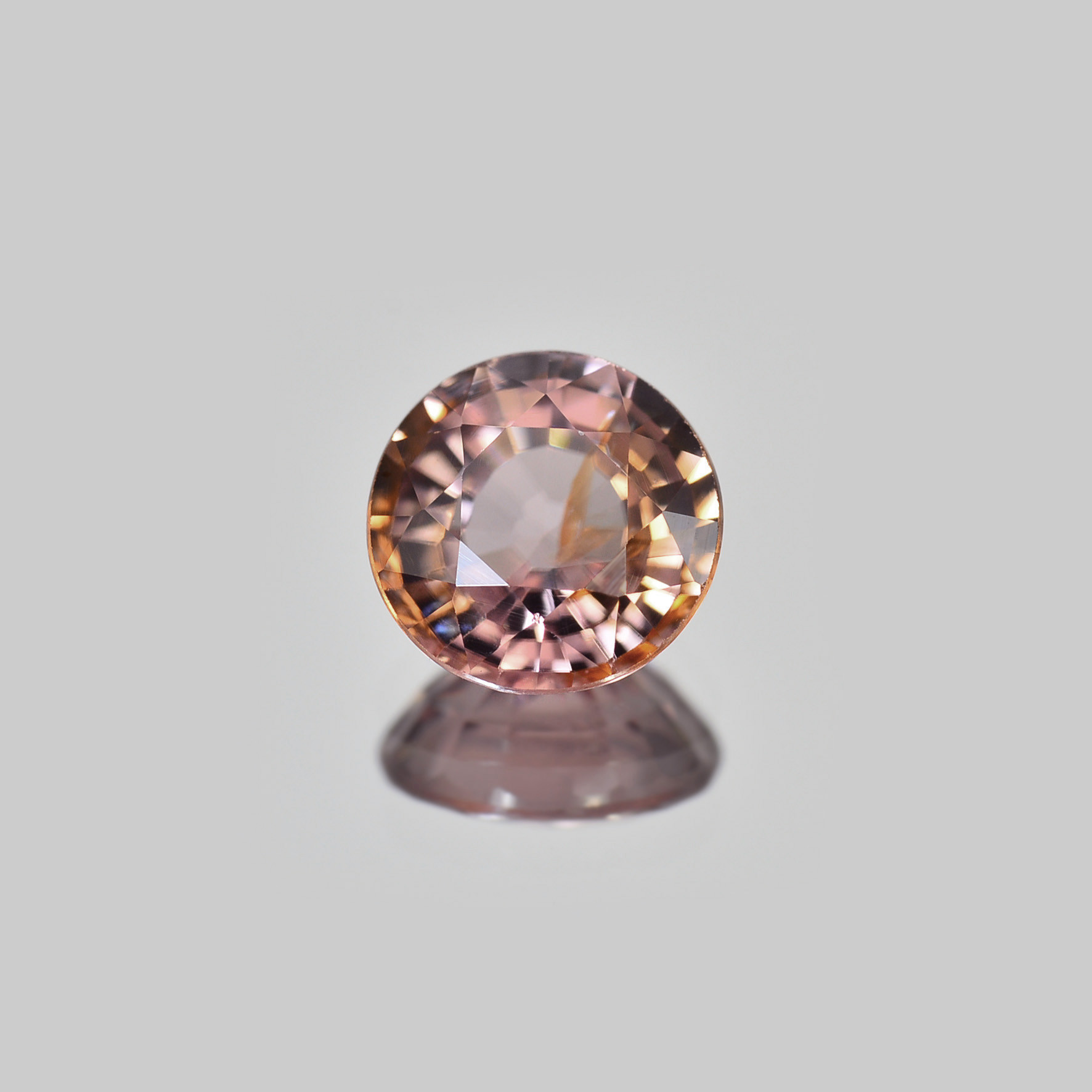 ソ付 オレンジピンク ジルコン 0.983ct ルース ラウンド