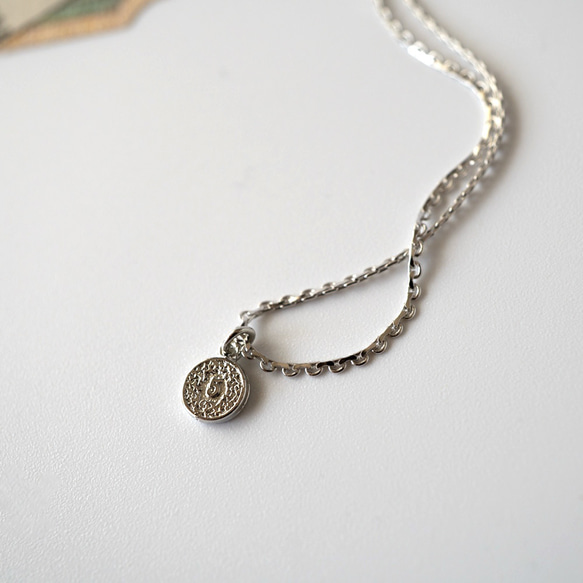 petite Lune レースネックレス　　コイン　メダル 4枚目の画像