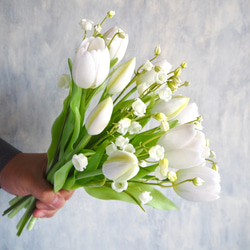 リアル造花チューリップとスズランのブーケアレンジ【花瓶別売り】 5枚目の画像