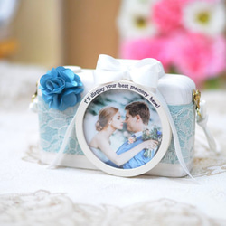 結婚祝いのプレゼントに｜名入れ対応のカメラ型フォトフレーム｜ハンドメイド・写真セット可能 2枚目の画像