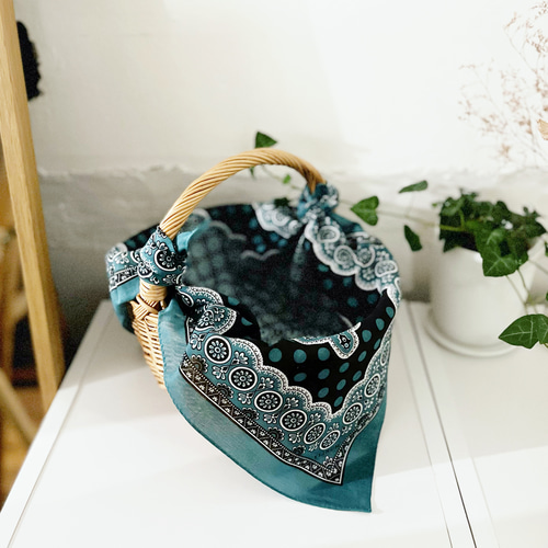 45rpm ブルーカフェ　バンダナ　二枚組　ヴィンテージ　ガーゼ生地 45rpm ブルーカフェ バンダナ 二枚組 ヴィンテージ ガーゼ生地