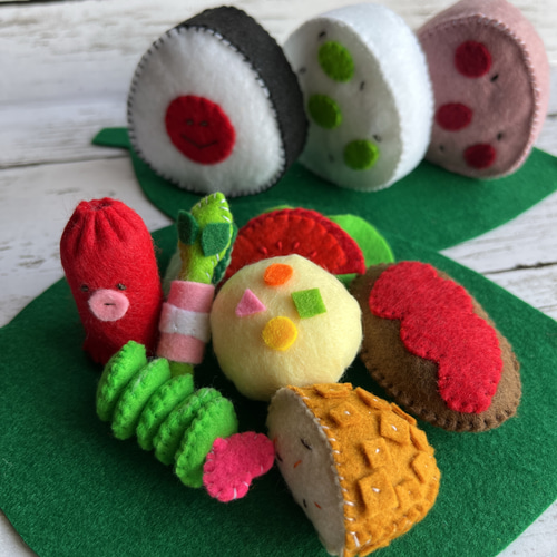 フェルトおにぎり☆フェルトお弁当☆ おもちゃ・人形 Tama 通販