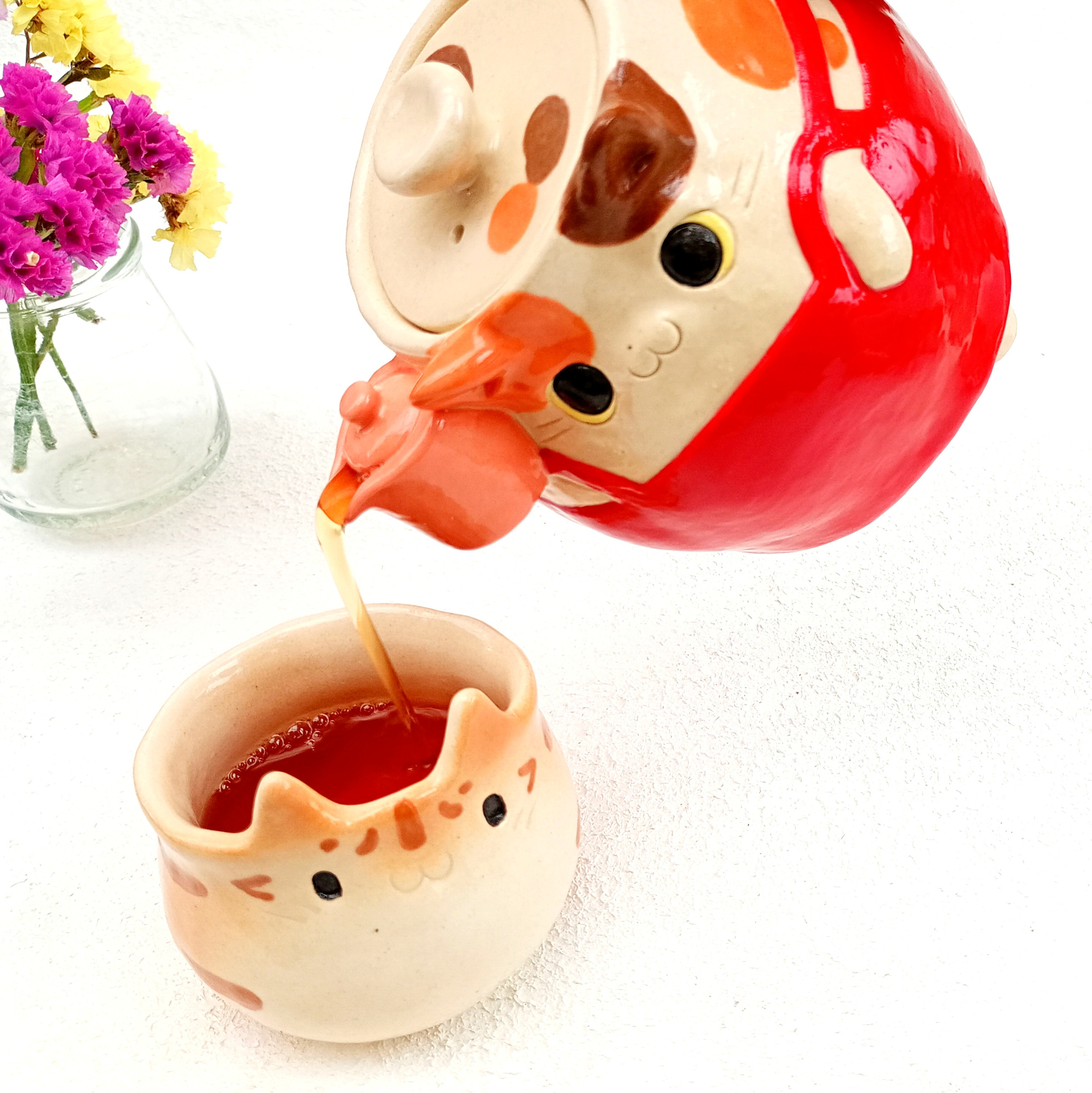 猫カフェ・ティーポット200ml　三毛猫　陶器　受注製作