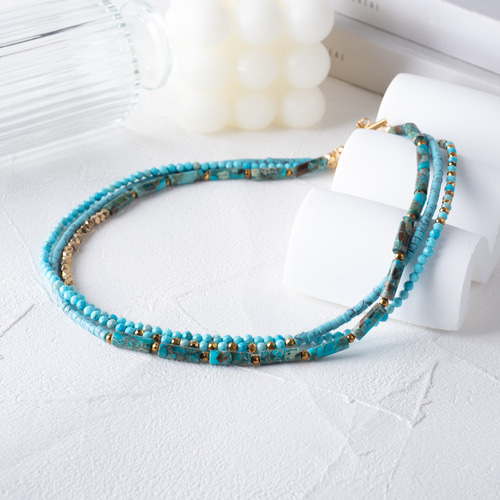 ターコイズビーズネックレスとペンダントセット ターコイズ×ゴールドの3連ネックレス 大人の夏アクセ・チョーカーにも