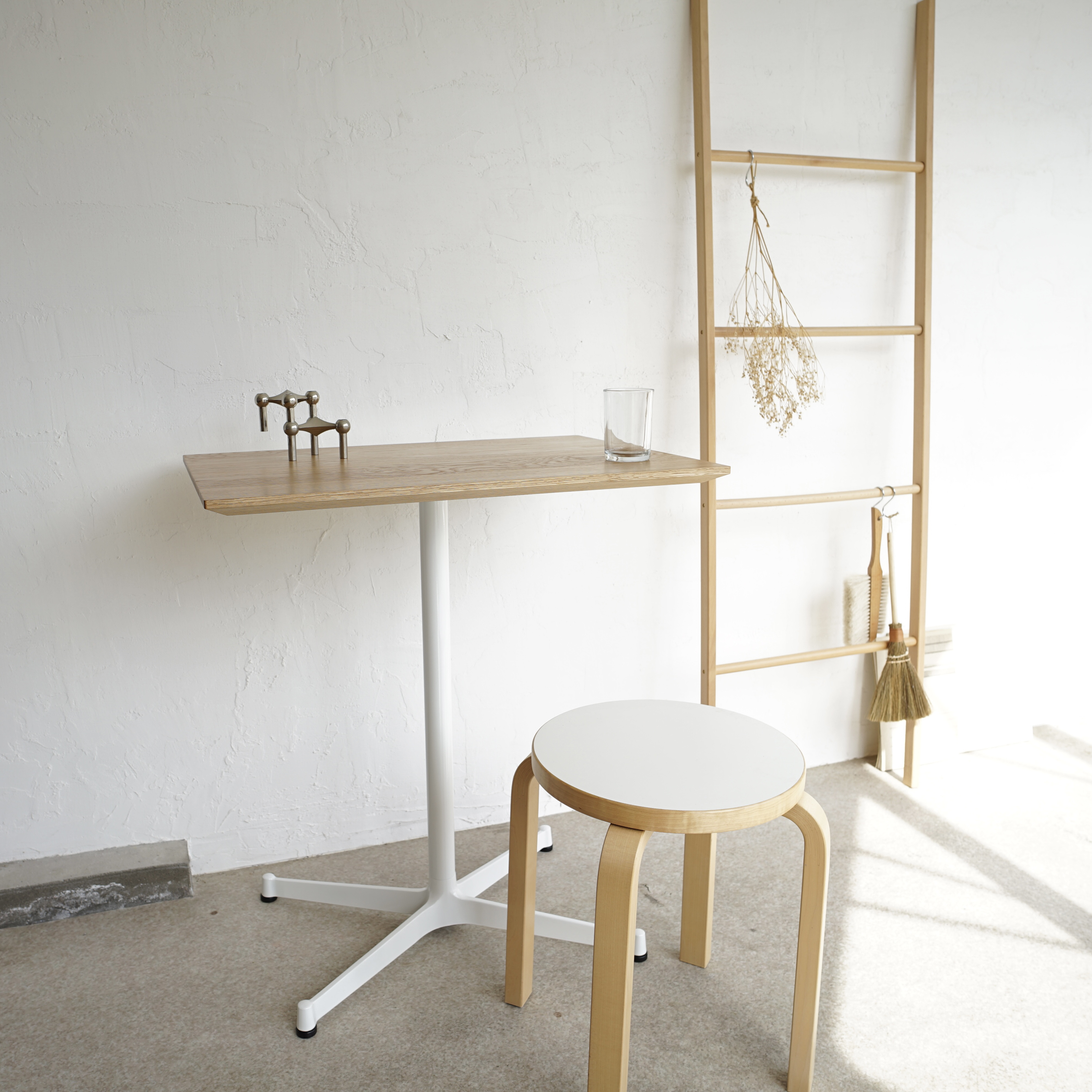 70cm×50cm/オーク無垢/カフェテーブル/高さ指定可/脚カラー選択/OAK/デスク/無垢材/長方形/一本脚