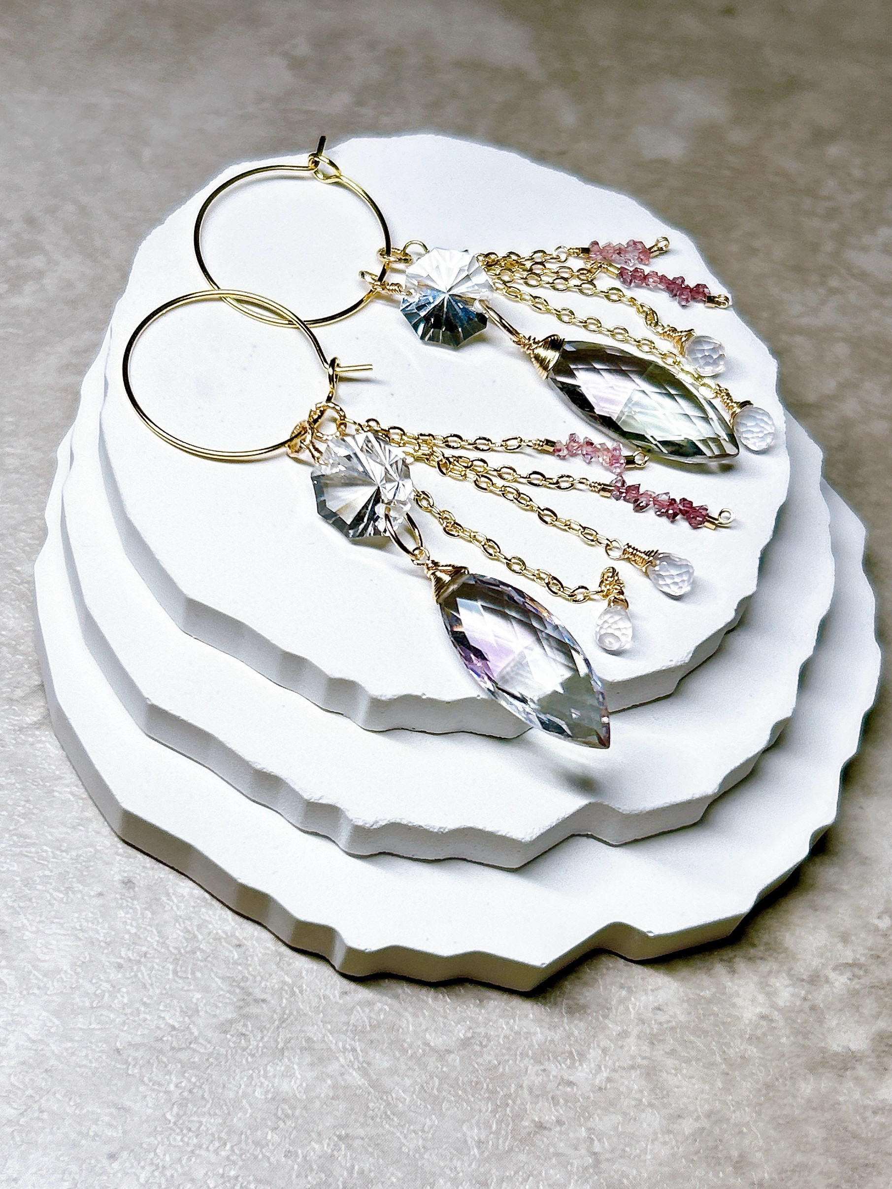 一点物14kgf☆極上カット‼︎コンケーブカットクリスタルとバイカラークォーツ、ハーキマーダイヤの付替可能ピアス