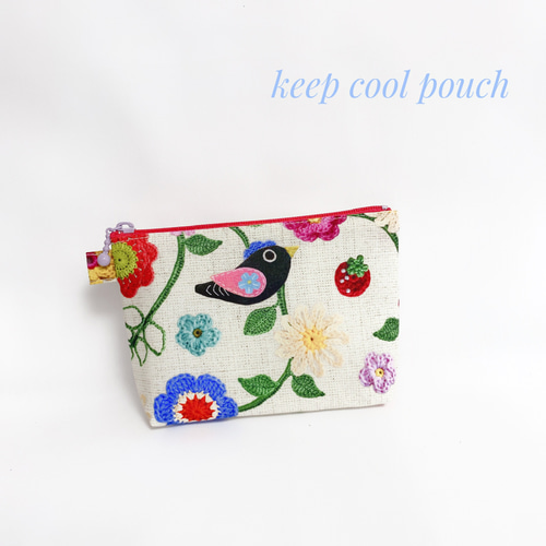 【専用】No.G163 おにぎりポーチ りぼん 保冷 保温 ハンドメイド いちご 専用】No.G163 おにぎりポーチ りぼん 保冷 保温 ハンドメイド いちご