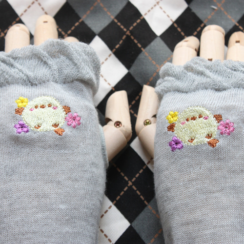 ニットアームカバー シマエナガ 刺繍 UVカット加工 ショート丈 23cm