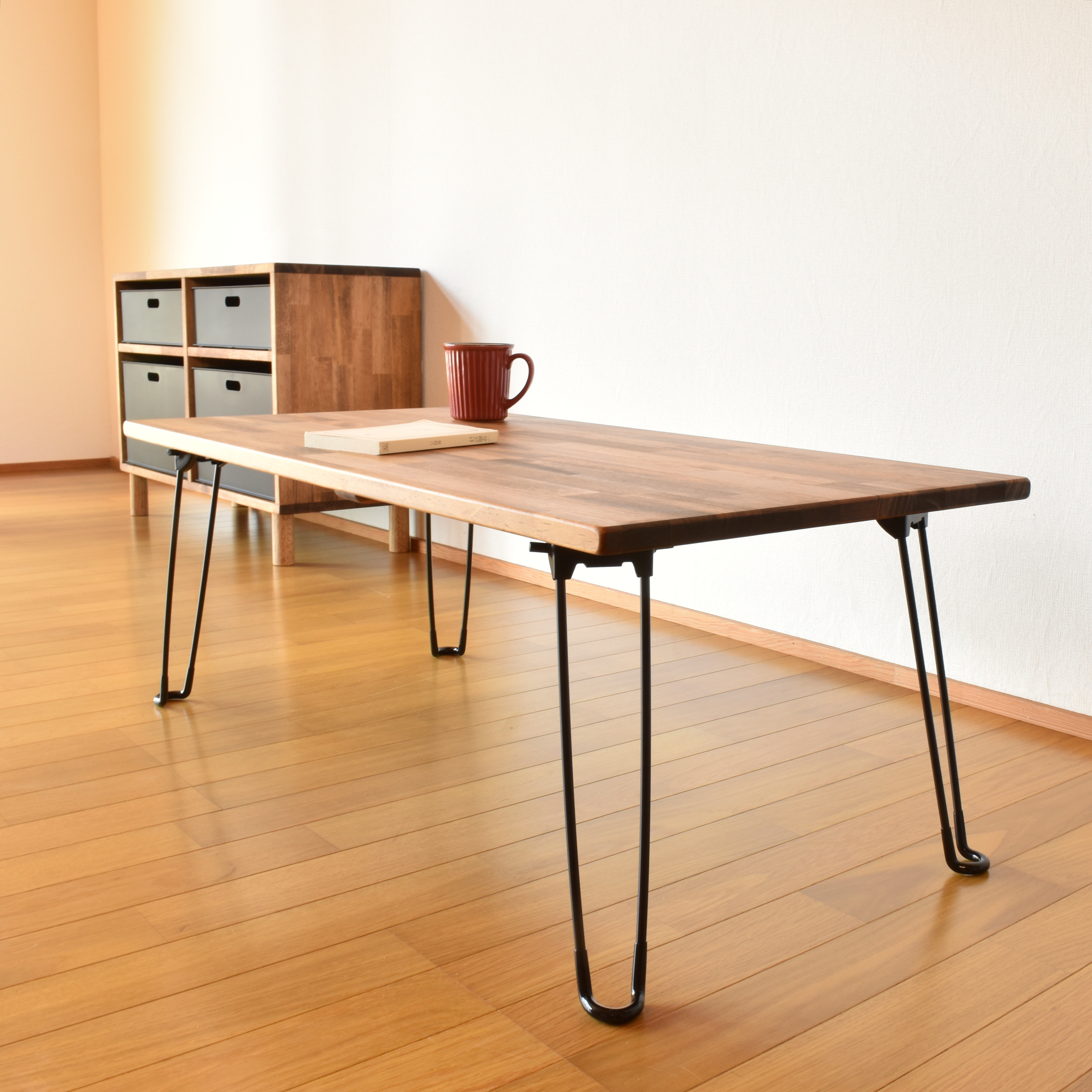 暮らしの中にローテーブル