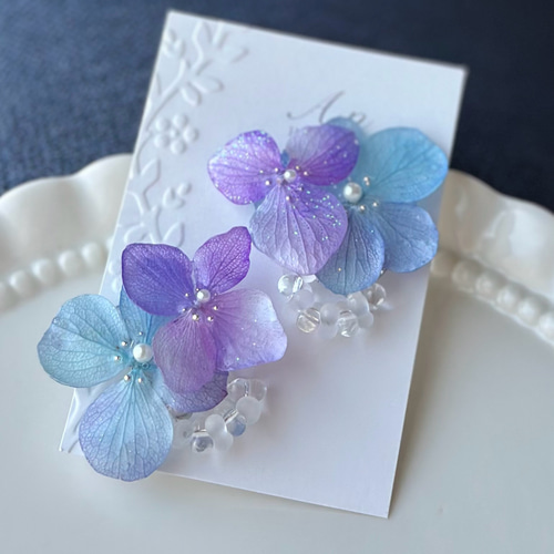 夢色紫陽花】イヤリング／ピアス 本物の紫陽花 プリザーブドフラワー