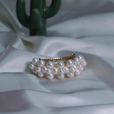 淡水パールのヘアクリップ ヘアピン　バレッタ  真珠　淡水真珠　6月誕生石　夏の誕生石