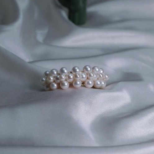 淡水パールのヘアクリップ ヘアピン　バレッタ  真珠　淡水真珠　6月誕生石　夏の誕生石