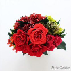 プリザーブドフラワー＜ララ＞コーラルレッド アレンジメント 赤い薔薇 カーネーション【お祝い】還暦 母の日 4枚目の画像