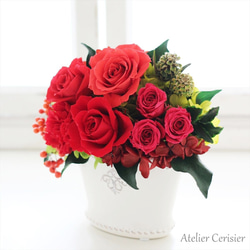 プリザーブドフラワー＜ララ＞コーラルレッド アレンジメント 赤い薔薇 カーネーション【お祝い】還暦 母の日 3枚目の画像