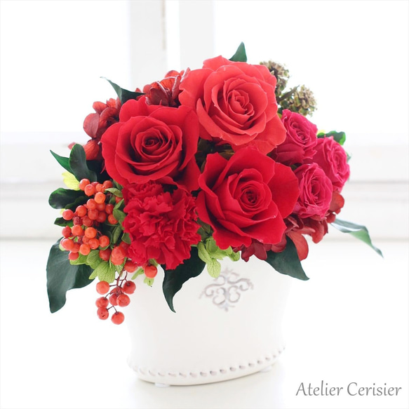 プリザーブドフラワー＜ララ＞コーラルレッド アレンジメント 赤い薔薇 カーネーション【お祝い】還暦 母の日 2枚目の画像