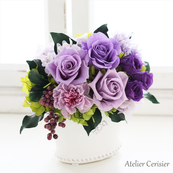 プリザーブドフラワー＜ララ＞ライトパープル アレンジメント 薄紫色の薔薇 【お祝い】古希 喜寿 2枚目の画像