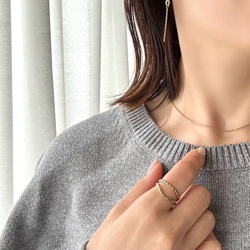 重ね付けに見える♪ 【 ダブルライン＊オープンリング 】フリーサイズ